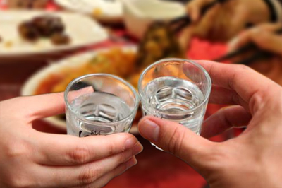 敬過那么多次酒,你真的知道&ldquo;敬酒&rdquo;的學(xué)問嗎?